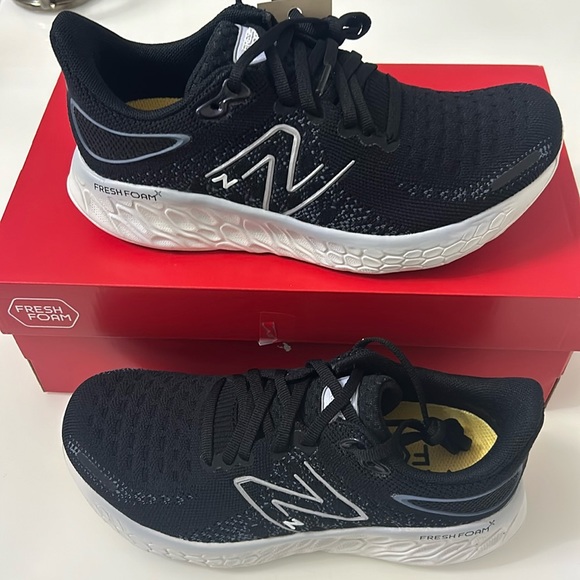 New balance fresh foam x 1080 - Picture 1 of 8